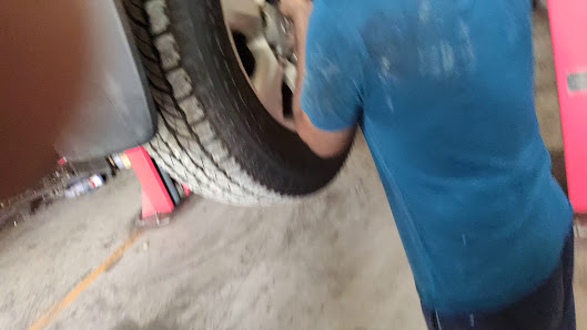 Magnet Auto repair workshop - By owner