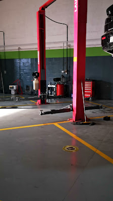 PIT PROS Auto Maintenance LLC | Car Repair | Oil Change | Tire Change - Videos