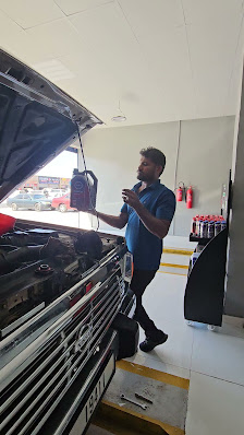 Al Raha Cars Oil Services - Videos