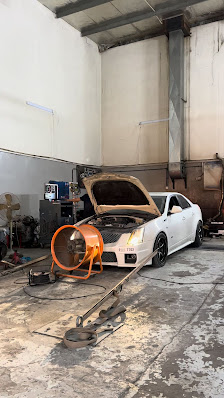 AJ PERFORMANCE CARS REPAIRING WORKSHOP - Workshop