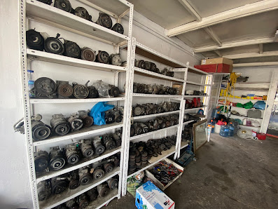 Five star auto Car A/C repair workShop - Inside