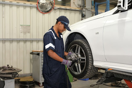AL ARABIA AUTO MAINTENANCE WORKSHOP - By owner