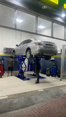 MOTOR BAY AUTO REPAIRING - Workshop