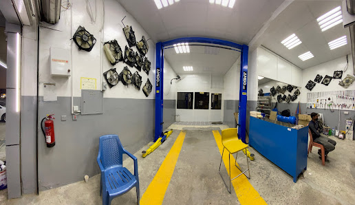 Al Zaman Garage ---Best Garage - Inside