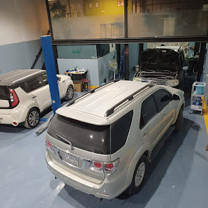 Hduaa Al Shams Auto Maintenance - By owner