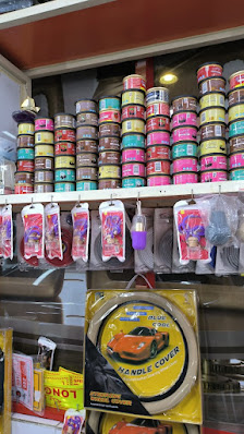 Dar al Salam Car Polishing and Accessories Umm Al Quwain - Inside