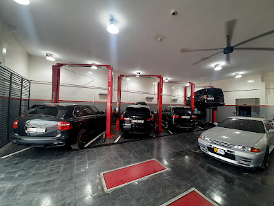 Völkers Auto Repair Garage - All