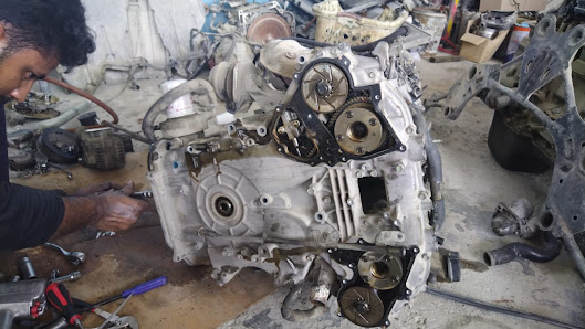 SIRAJ GARAGE - Workshop