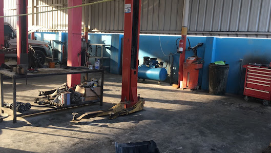 Alsultan auto repair - Workshop