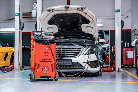 POSH CARE GARAGE - By owner