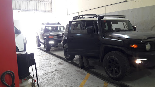 Magnet Auto repair workshop - All