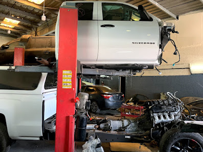 ASIR AL JAWDAH AUTO MAINT. W. SHOP IN SHARJAH - By owner
