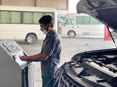 Creek Auto Maintenance W Shop - By owner