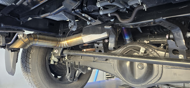 Carmate By Red Fox Auto Care Car Service Center Abu Dhabi - كراج كار مايت - Latest