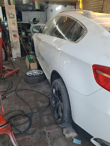 Ramzi Auto Repair Workshop - Workshop