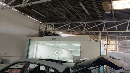 Al Rukin Al Abyad Auto Maintenance Workshop - By owner