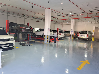 AutoFix Multibrand Car Service Center - Ras Al Khaimah - By owner