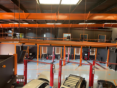 Royal Prince Auto Care - Auto Service and Car Repair Center in Dubai - Inside