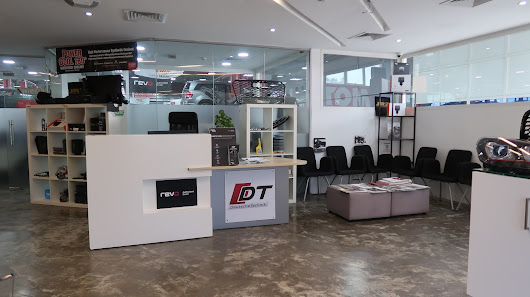 Deutsche Technik Dubai - Inside