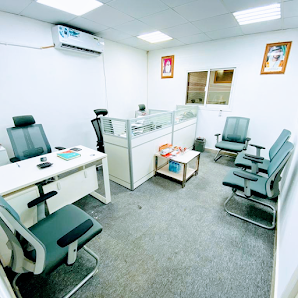 Al Barq Auto Repairing & Turning - Inside