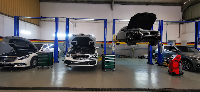 ECO TECH GERMAN AUTO REPAIRS L.L.C - Workshop