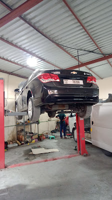 Al Sulaiman Garage - Workshop
