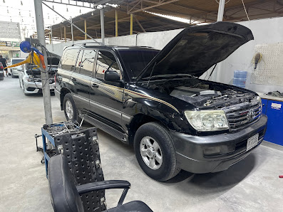 Victory garage - By owner