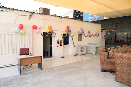 Fida Auto Repair Workshop - Inside