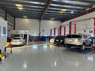 Bosch Car Service - Al Nahdha Auto Garage - Workshop