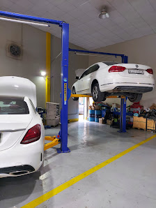 Best Service Auto Maintenance - Workshop
