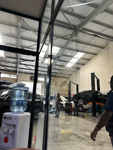 Matrix Auto Repairing LLC - Bosch Car Service - Inside