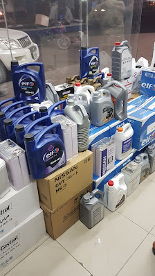 Rana Muhammad Auto Maintenance and Hybrid Battery car repair and service - Inside