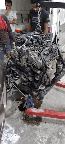 Milad Garage - Workshop