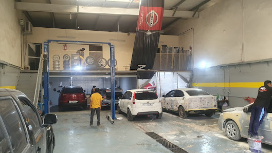 Autohub Garage Sharjah - Your Trusted Filipino-Owned Auto Repair Shop - Workshop