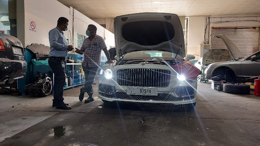 AMA AUTO SHJ Br.- German car workshop Audi, Volkswagen, BMW, JAGUAR, MINI COOPER, DODGE, Porsche, Mercedes Car Garage Sharjah - By owner