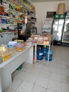 Al Jabri Car Service Station - Inside
