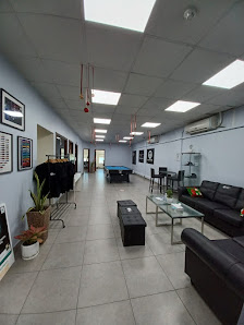 Gentlemen's Garage Auto Services - Car Service | Car Garage | Car Repair in Dubai - Inside