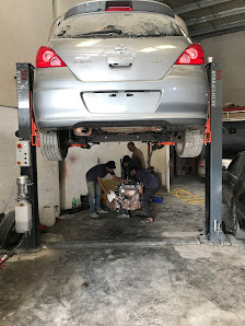 Cars Auto Maintenance Workshop (Car Garage) (car repair shop) - Workshop
